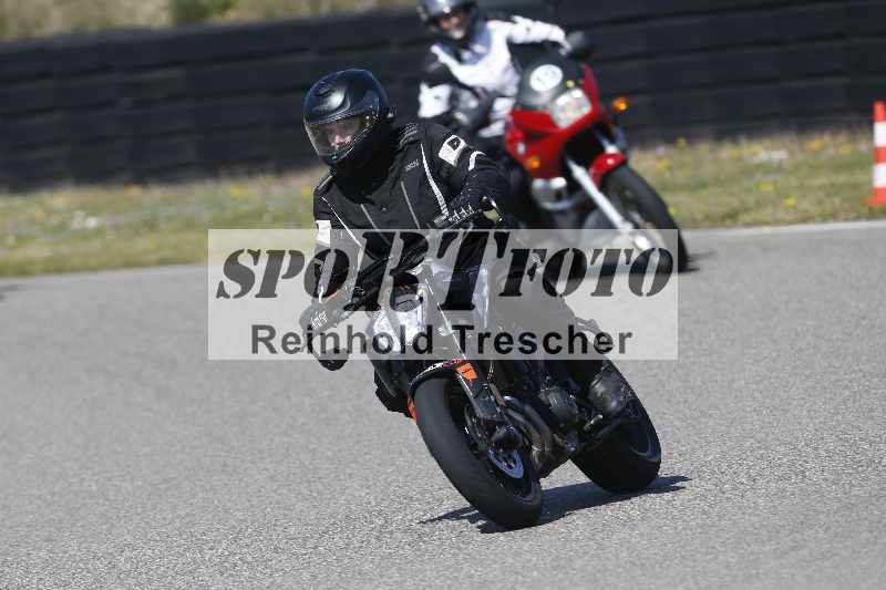 /01 02.04.2026 MAZ ADR/Gruppe gelb Gruppe gruen/unklar